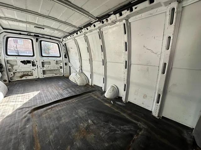 2012 Chevrolet Express Work Van