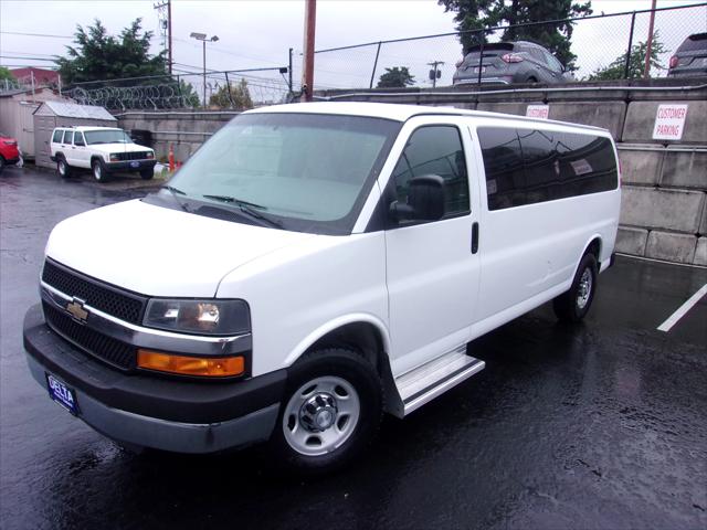 2016 Chevrolet Express LT