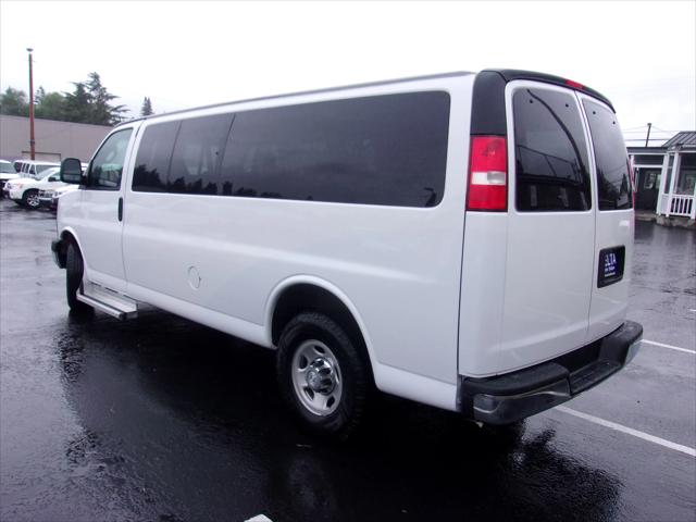2016 Chevrolet Express LT
