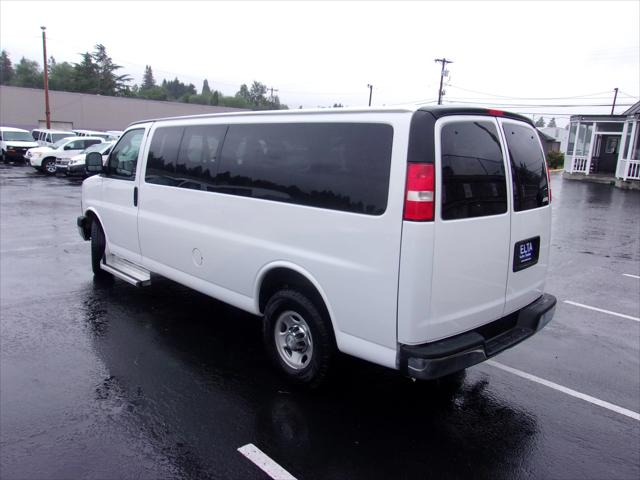 2016 Chevrolet Express LT