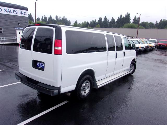 2016 Chevrolet Express LT