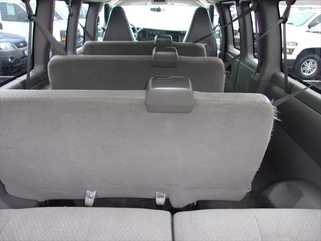 2016 Chevrolet Express LT