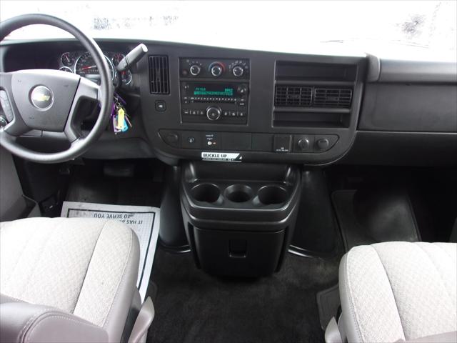 2016 Chevrolet Express LT
