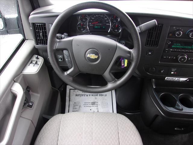 2016 Chevrolet Express LT