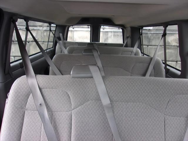 2016 Chevrolet Express LT