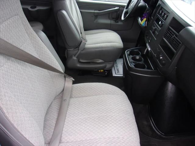 2016 Chevrolet Express LT