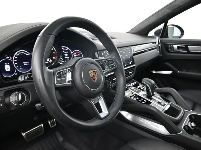 2022 Porsche Cayenne E-Hybrid Turbo S