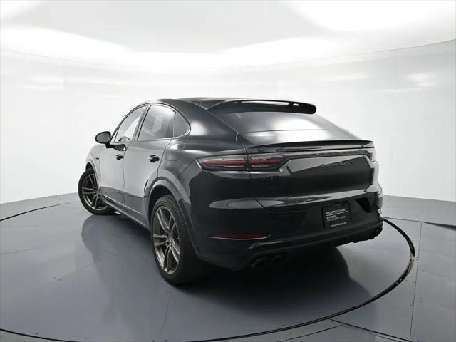 2022 Porsche Cayenne E-Hybrid Turbo S
