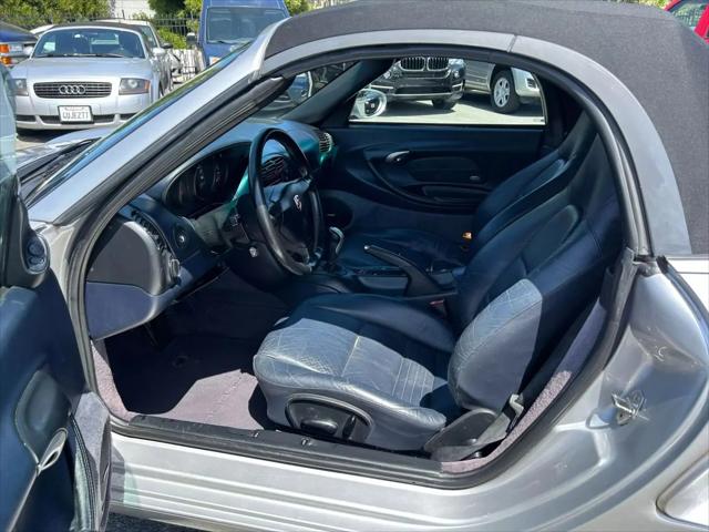 2002 Porsche Boxster Standard