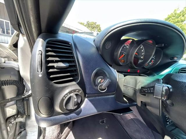 2002 Porsche Boxster Standard