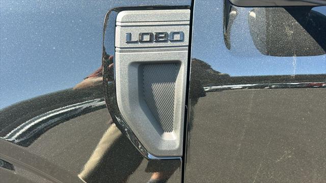 2025 Ford Maverick Lobo Standard