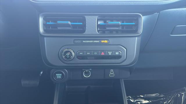 2025 Ford Maverick Lobo Standard