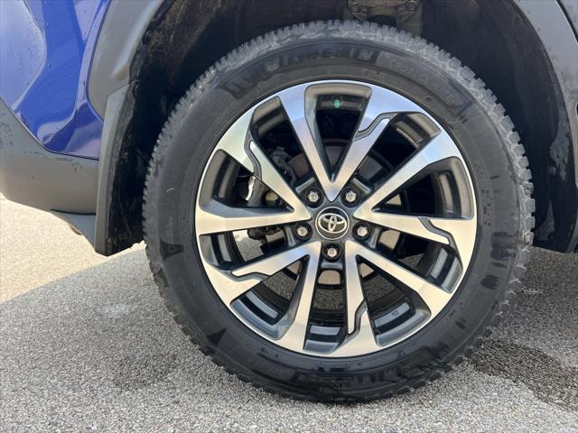 2022 Toyota Corolla Cross XLE