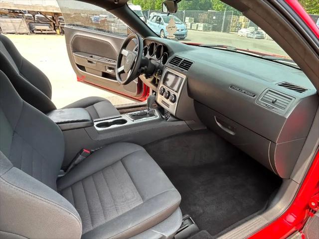 2010 Dodge Challenger SE