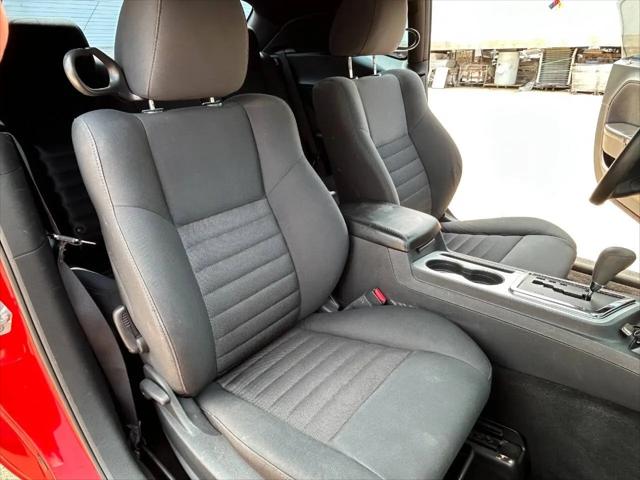 2010 Dodge Challenger SE