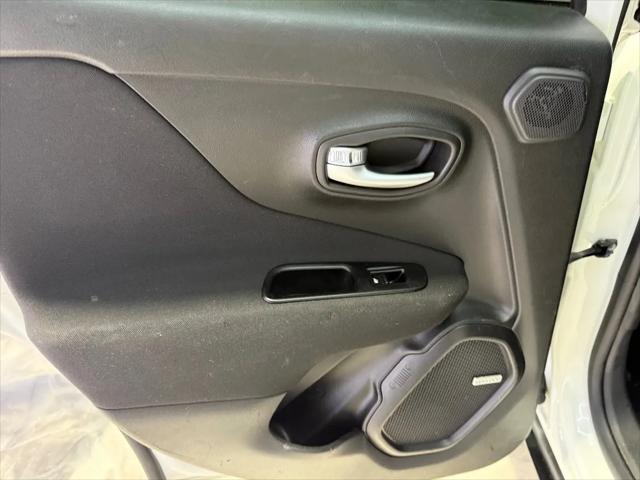 2021 Jeep Renegade Latitude FWD