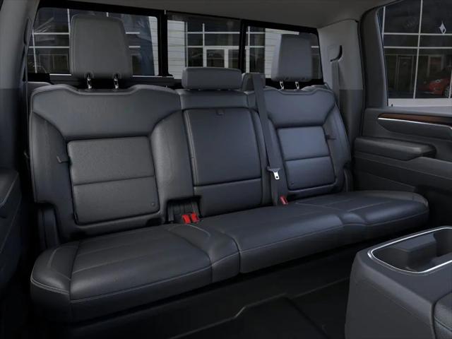 2025 GMC Sierra 2500HD 4WD Crew Cab Standard Bed Denali
