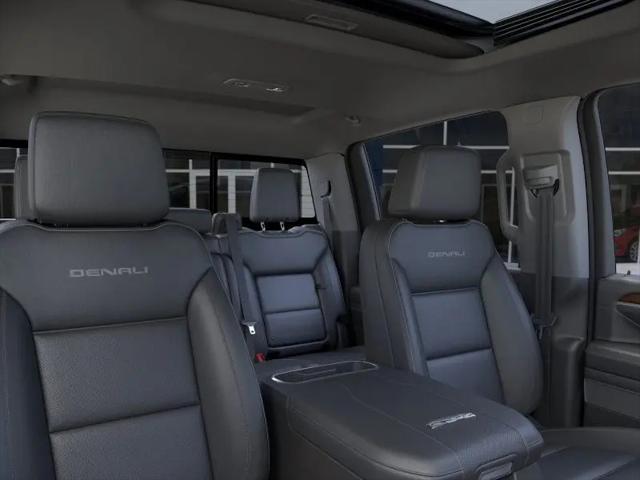 2025 GMC Sierra 2500HD 4WD Crew Cab Standard Bed Denali