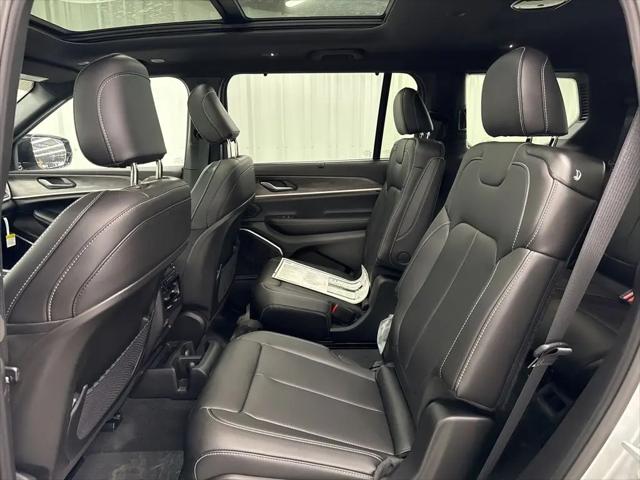 2025 Jeep Grand Cherokee L Limited 4x4