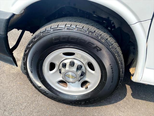 2020 Chevrolet Express Cargo Van RWD 2500 Regular Wheelbase WT