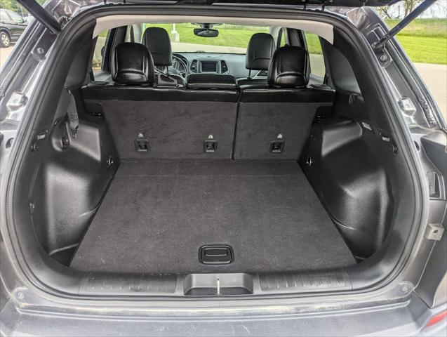 Used 2019 Jeep Cherokee For Sale in Jackson, MI