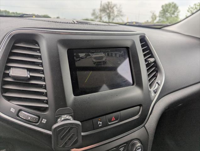 Used 2019 Jeep Cherokee For Sale in Jackson, MI
