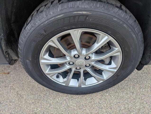 Used 2019 Jeep Cherokee For Sale in Jackson, MI