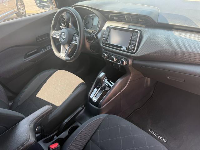 2020 Nissan Kicks S Xtronic CVT