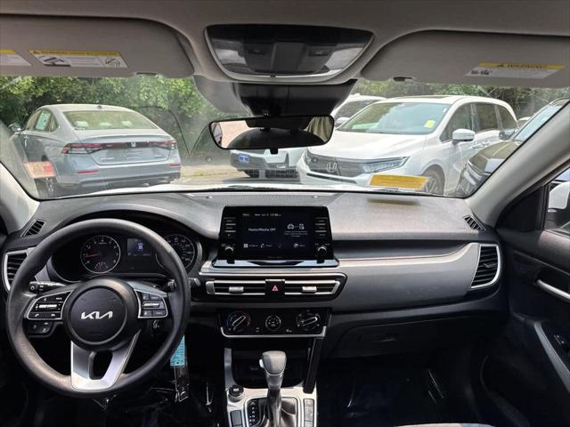 2023 Kia Seltos LX