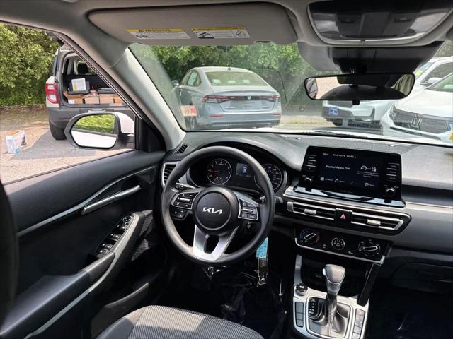 2023 Kia Seltos LX