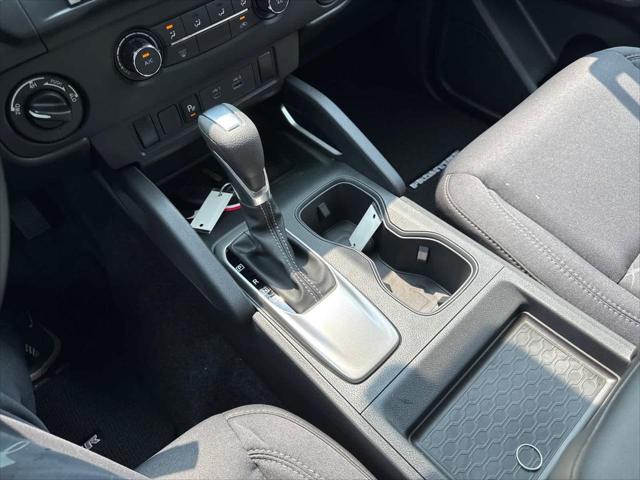 2025 Nissan Frontier King Cab SV 4x4