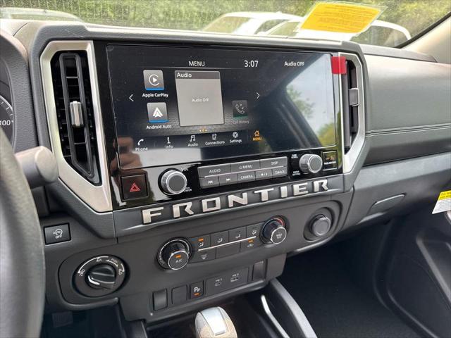 2025 Nissan Frontier King Cab SV 4x4