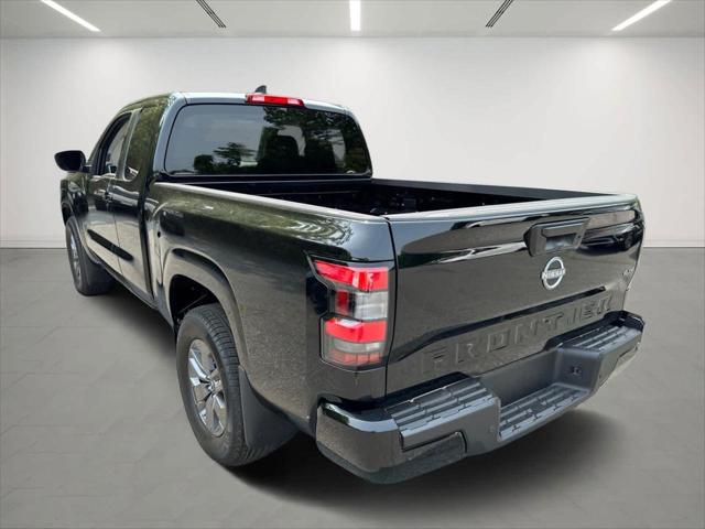 2025 Nissan Frontier King Cab SV 4x4