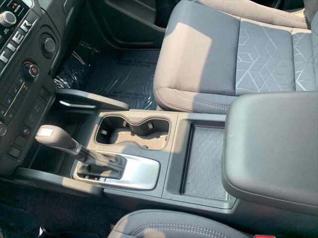 2025 Nissan Frontier King Cab SV 4x4