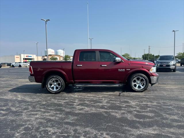2017 RAM 1500 Laramie Crew Cab 4x4 57 Box