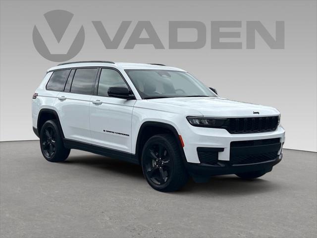 2023 Jeep Grand Cherokee L Altitude 4x2