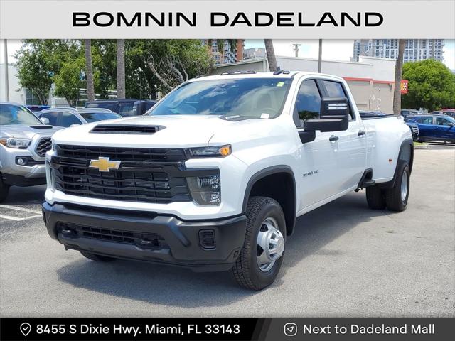 2025 Chevrolet Silverado 3500HD 4WD Crew Cab Long Bed Work Truck