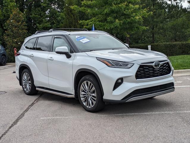 2024 Toyota Highlander Platinum