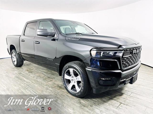 2025 RAM Ram 1500 RAM 1500 TRADESMAN CREW CAB 4X4 57 BOX