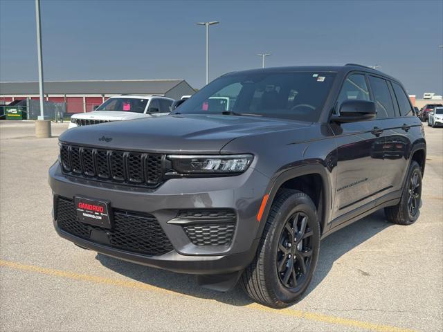 2025 Jeep Grand Cherokee Altitude 4x4