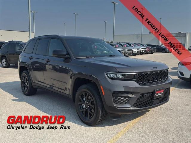 2025 Jeep Grand Cherokee Altitude 4x4