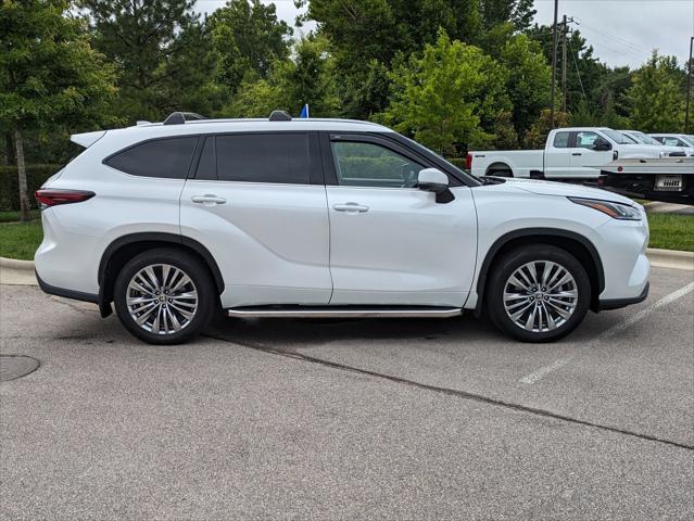 2024 Toyota Highlander Platinum