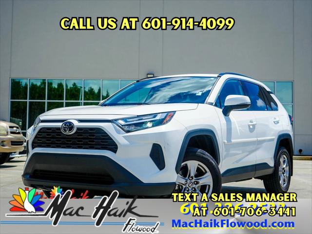 2022 Toyota RAV4 XLE