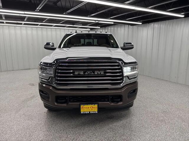 2022 RAM 3500 Limited Longhorn Mega Cab 4x4 64 Box