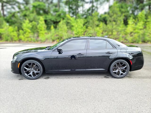 2021 Chrysler 300 Touring