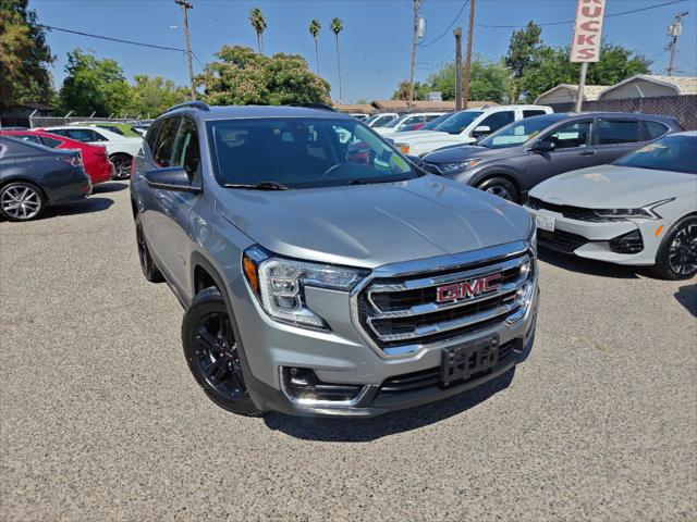 2023 GMC Terrain AWD AT4