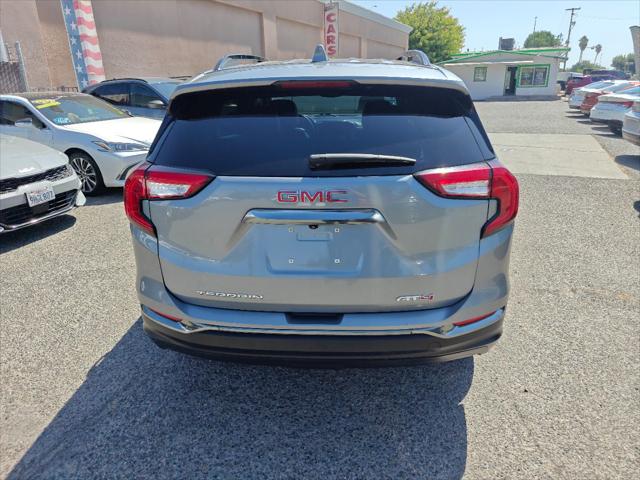 2023 GMC Terrain AWD AT4