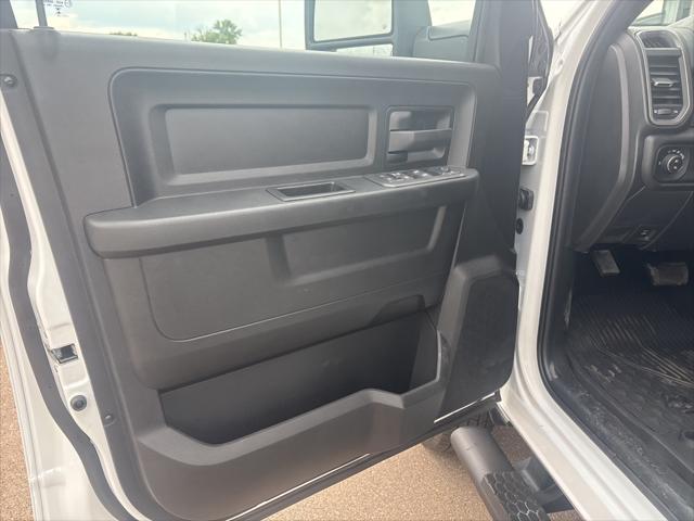 2025 Ram 3500 Tradesman Crew Cab 4x4 8' Box