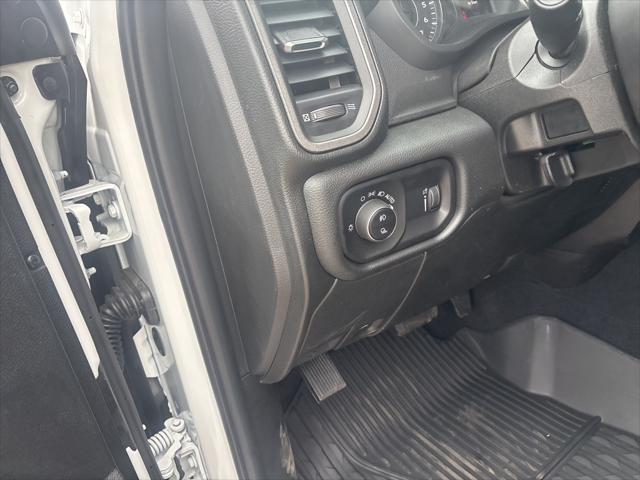2025 Ram 3500 Tradesman Crew Cab 4x4 8' Box