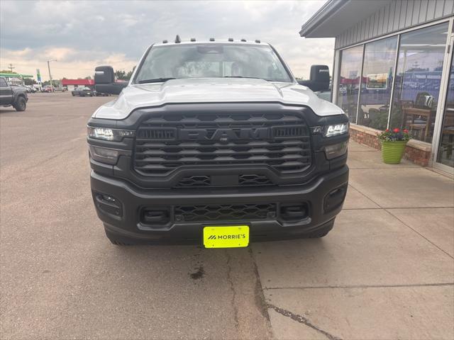 2025 Ram 3500 Tradesman Crew Cab 4x4 8' Box